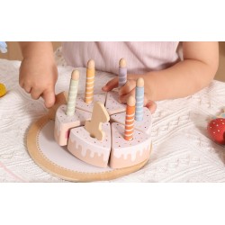 Gâteau d'anniversaire en bois